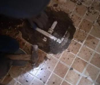 秦皇岛市卫生间漏水维修公司为您分享下卫生间渗水如何处理及注意事项